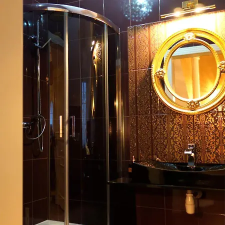 Krysztalowy Dworek Zbychowo