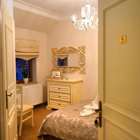 Krysztalowy Dworek Zbychowo