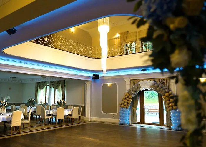 Krysztalowy Dworek * Zbychowo