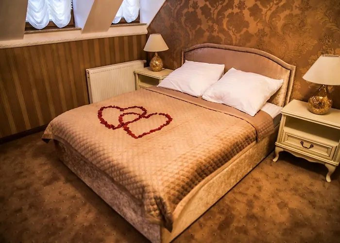 فندق Krysztalowy Dworek