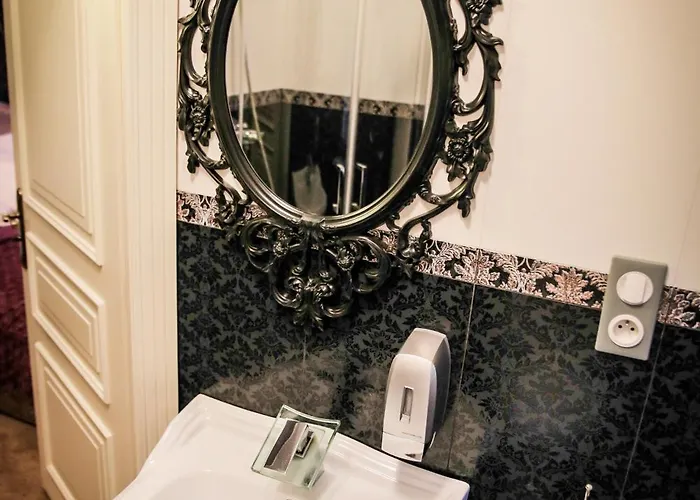 فندق Krysztalowy Dworek *