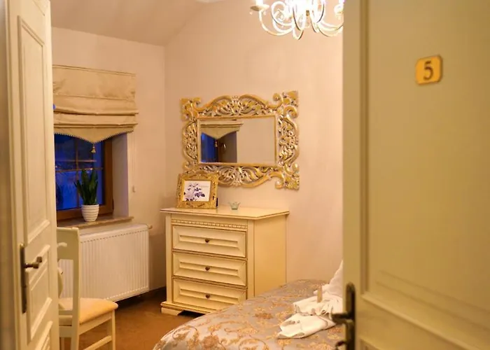 Krysztalowy Dworek Zbychowo