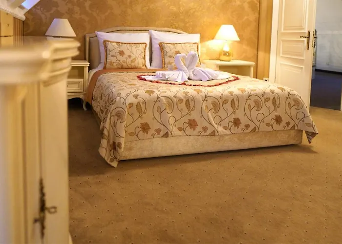 فندق Krysztalowy Dworek Zbychowo