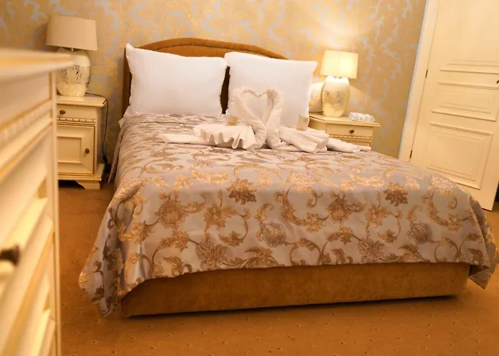 Krysztalowy Dworek *